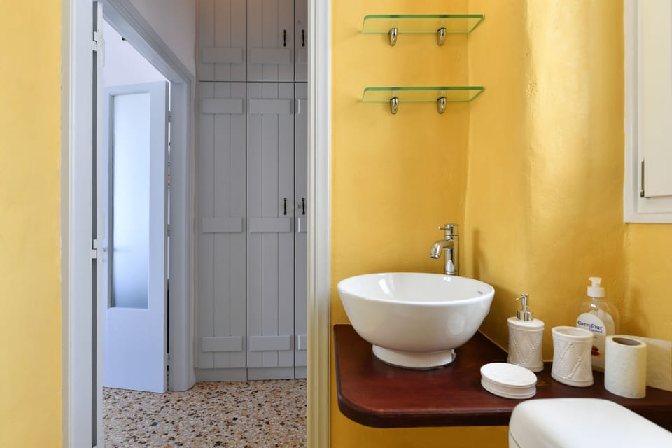 Kastro Traditional House Apartment in Paros