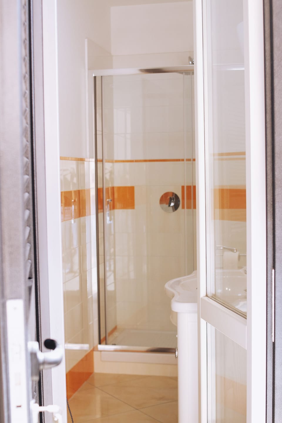 Superior Quadruple Room, Ensuite, Courtyard View | Bathroom