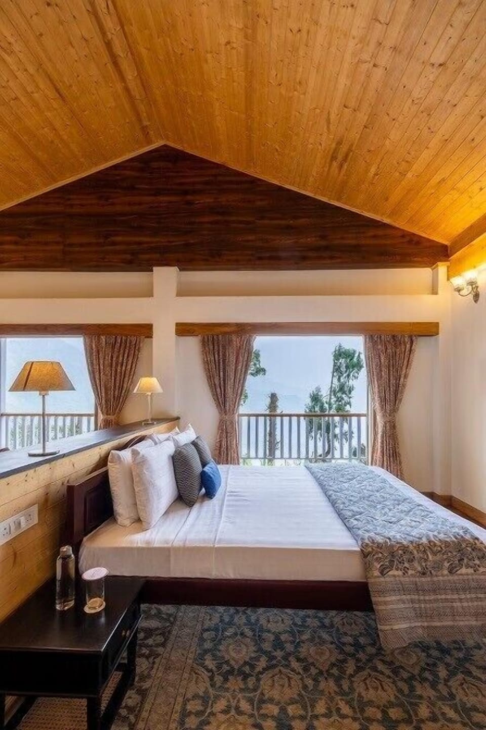 Villa, 1 Bedroom (Makaibari) | Pillowtop beds, blackout drapes, iron/ironing board, bed sheets