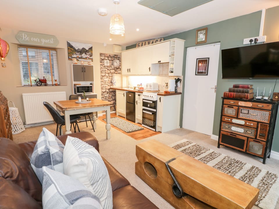 Cottage | Living area | DVD player