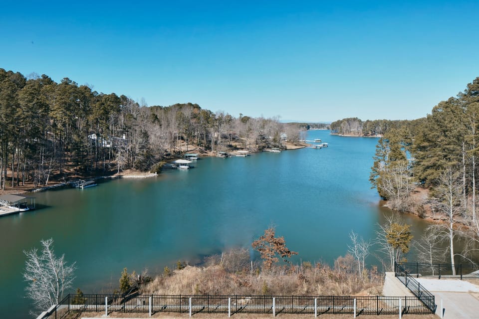 Desk, laptop workspace, iron/ironing board, free cribs/infant beds