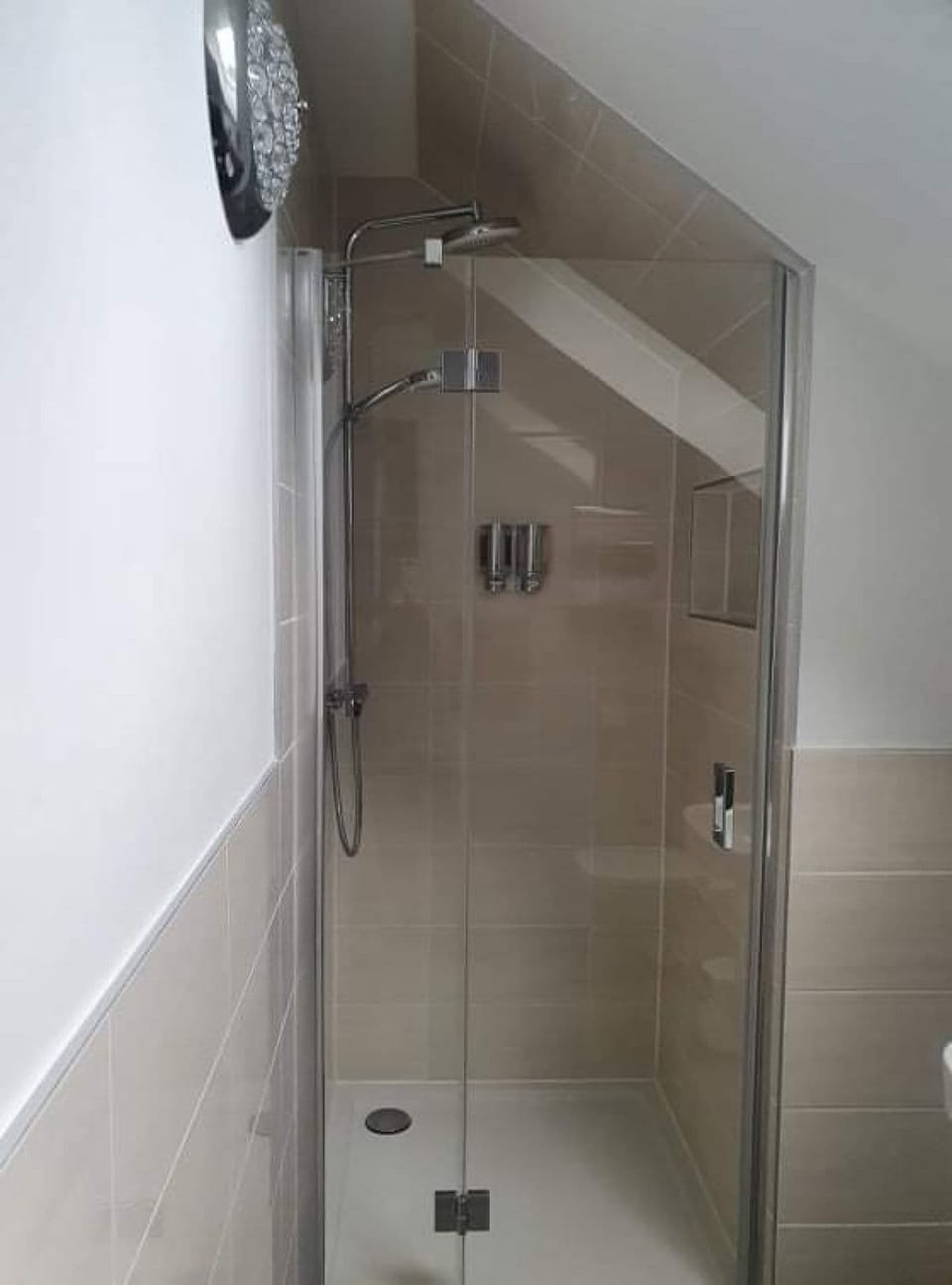 Deluxe Double Room, Ensuite, Garden View | Bathroom