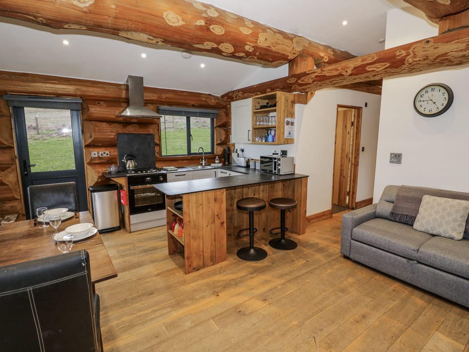 Cottage | Interior