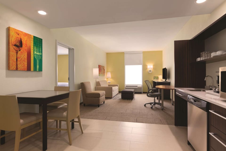Suite, 1 Queen Bed, Accessible, Bathtub | Hypo-allergenic bedding, blackout drapes, iron/ironing board, free WiFi