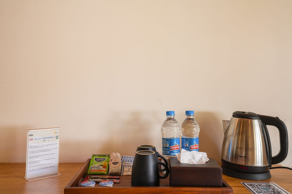 Deluxe Double Room | Premium bedding, iron/ironing board, free WiFi, bed sheets
