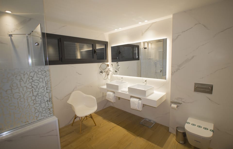 Hotel Brisamar Suites Hotel in Baix Penedès