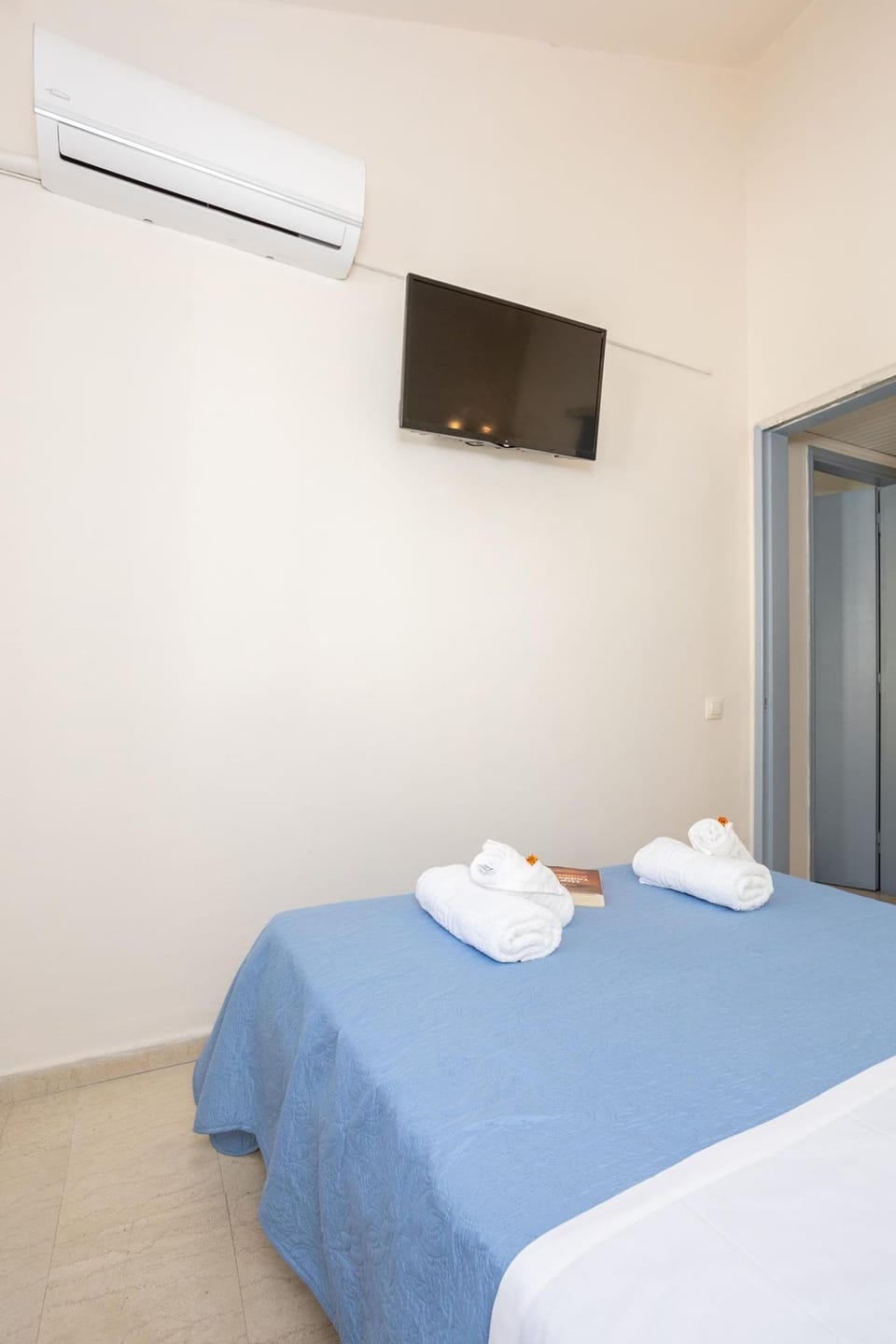 House | 2 bedrooms, WiFi