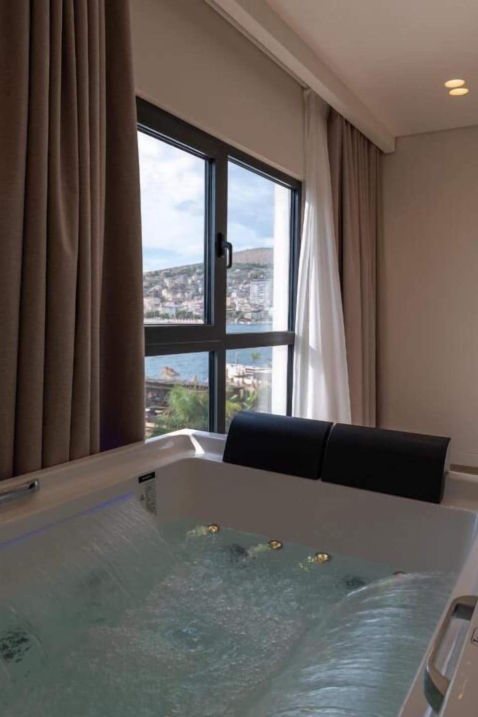 Grand Hotel Saranda Hotel in Sarandë