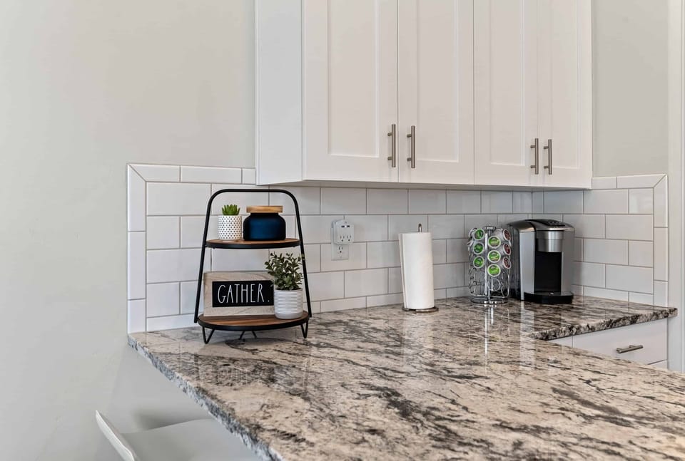 Townhome, 3 Bedrooms | Private kitchen | Fridge, oven, coffee/tea maker, toaster