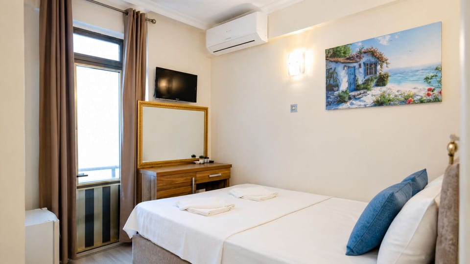 Standard Double Room, 1 Double Bed, Garden View | WiFi (free), bed sheets