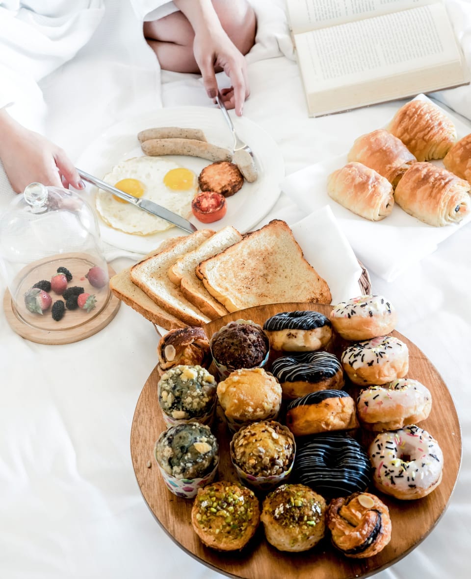 Daily buffet breakfast for a fee