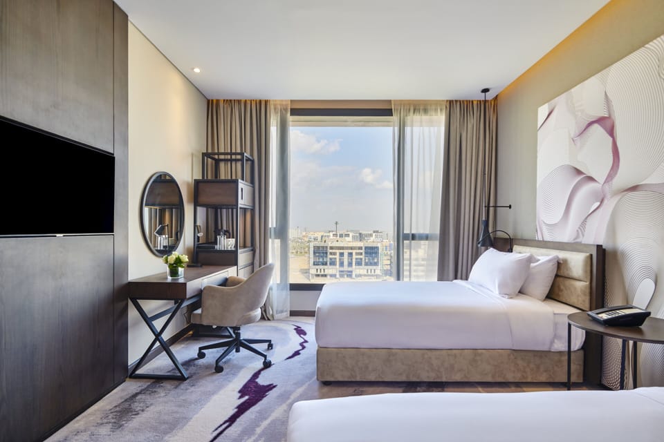 Premium bedding, minibar, in-room safe, desk
