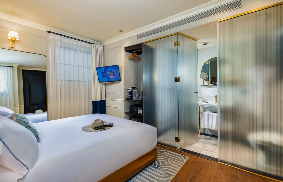 Room, Terrace (With Jacuzzi) | In-room safe, desk, laptop workspace, soundproofing