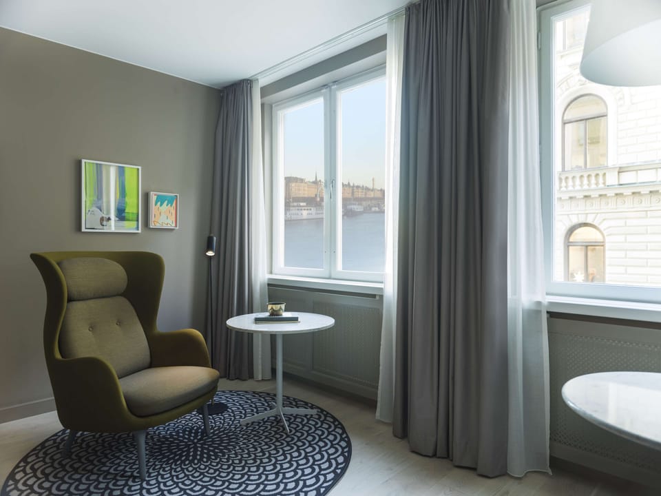 Room amenity