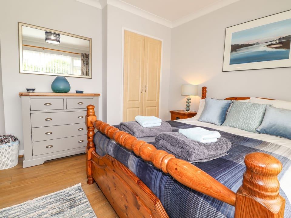 Awel Deg, Newport Cottage in Wales