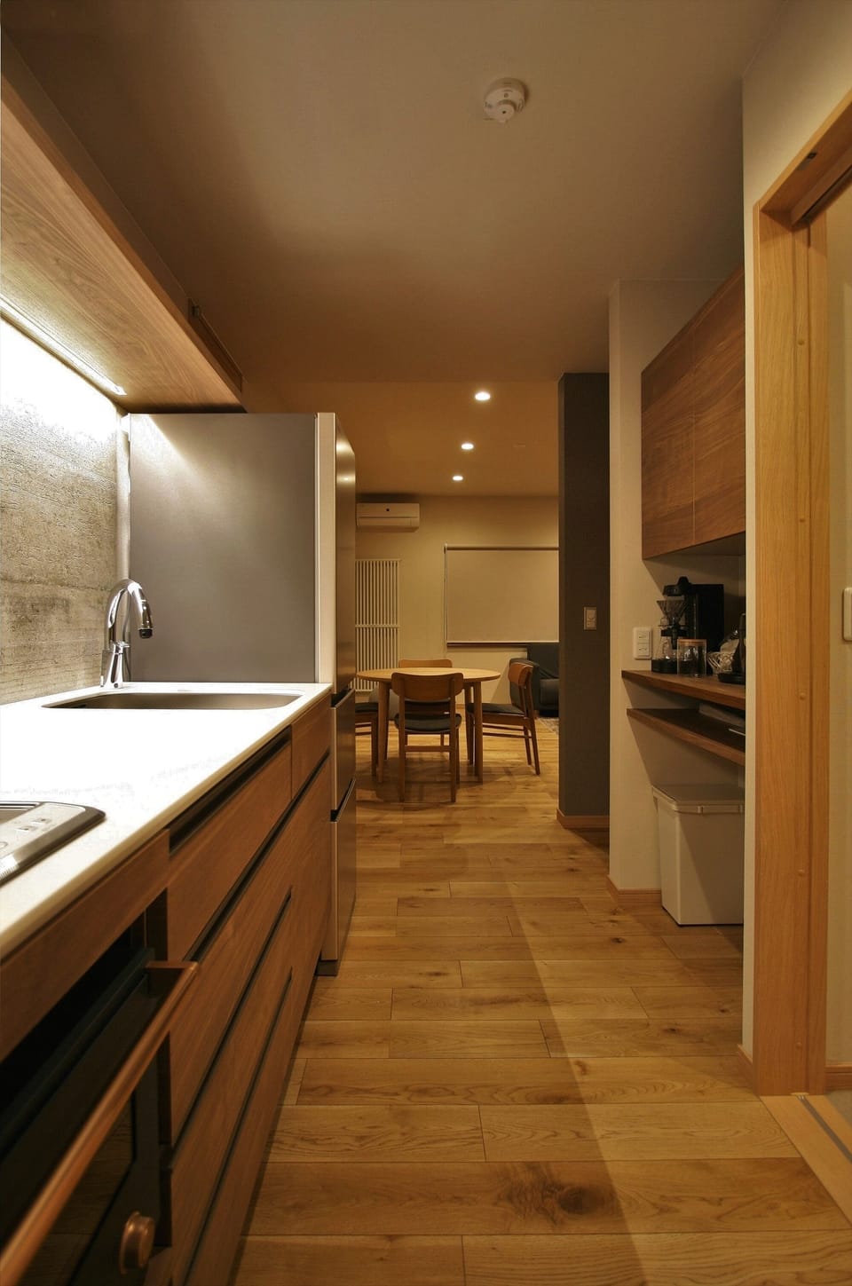 House, 2 Bedrooms | Private kitchen | Full-size fridge, microwave, stovetop, electric kettle