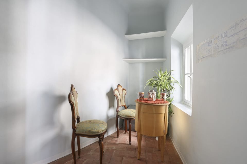 Basic Apartment, 1 Double Bed with Sofa bed | 1 bedroom, laptop workspace, iron/ironing board, bed sheets