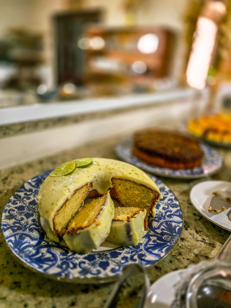 Free daily self-serve breakfast
