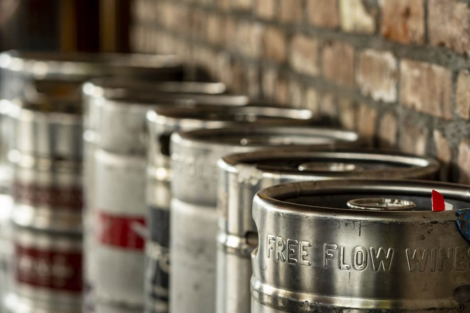 Lunch and dinner served