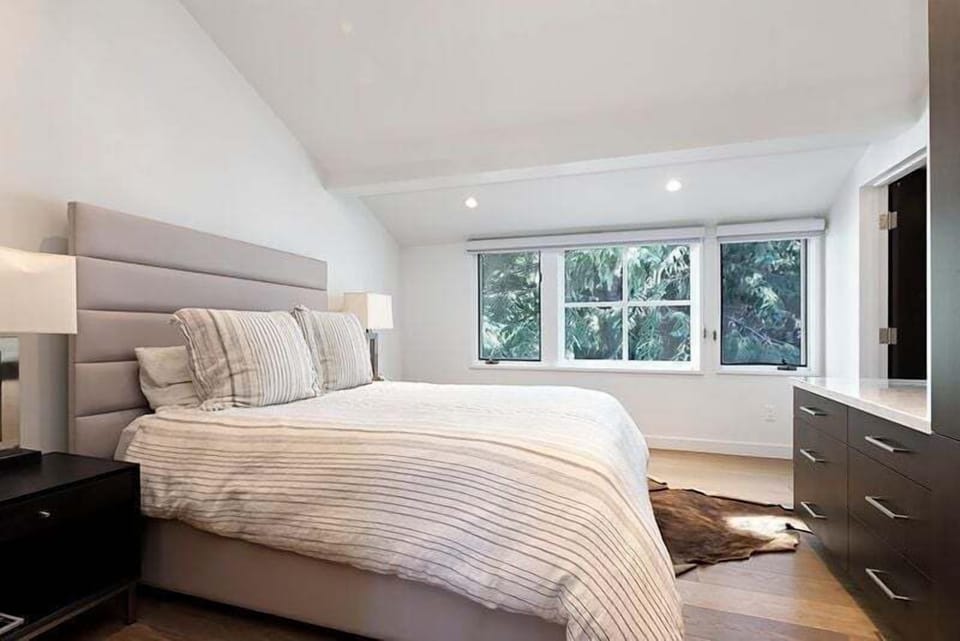 Townhome, 4 Bedrooms | 4 bedrooms, free WiFi