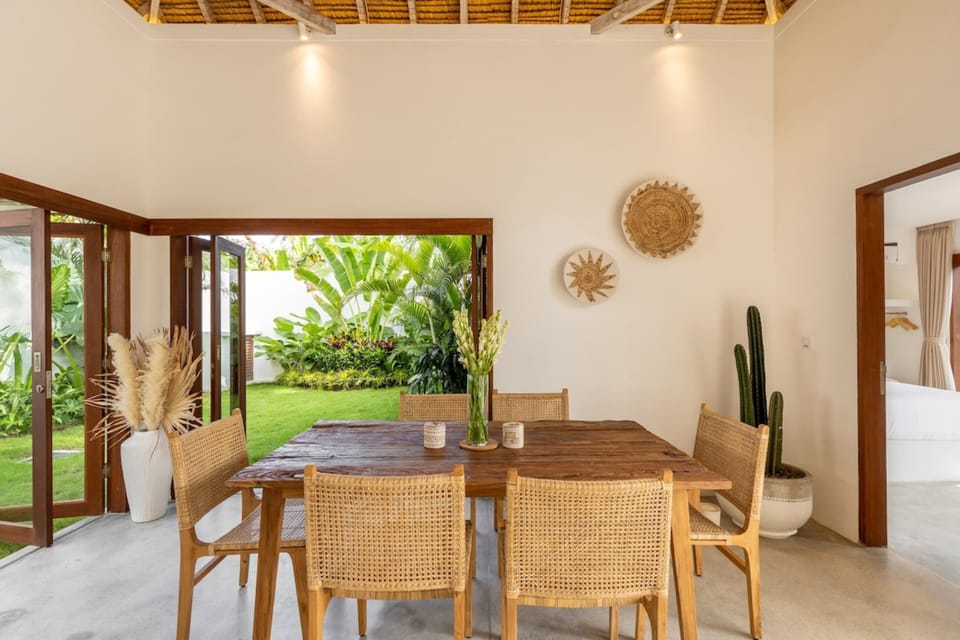 Basic Villa, 2 Queen Beds | Private kitchen | Fridge, stovetop, coffee/tea maker, electric kettle