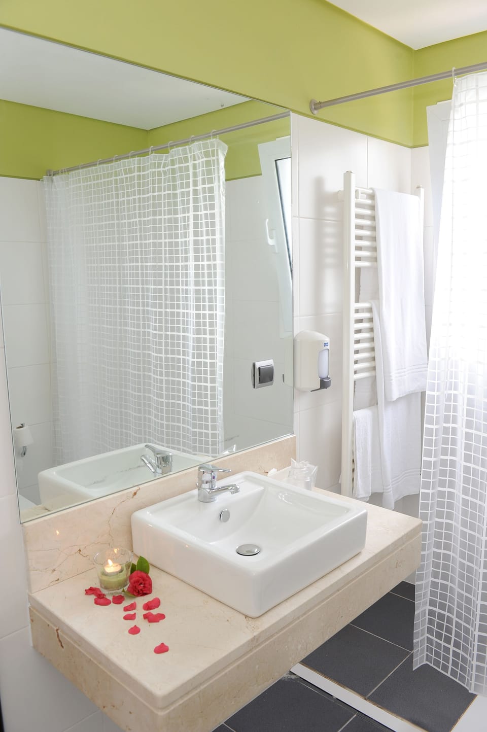 Shower, free toiletries, hair dryer, bathrobes