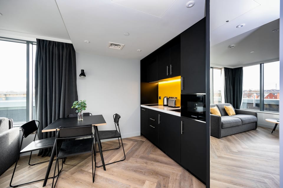 1 Bedroom Apartment (Twin) | In-room dining