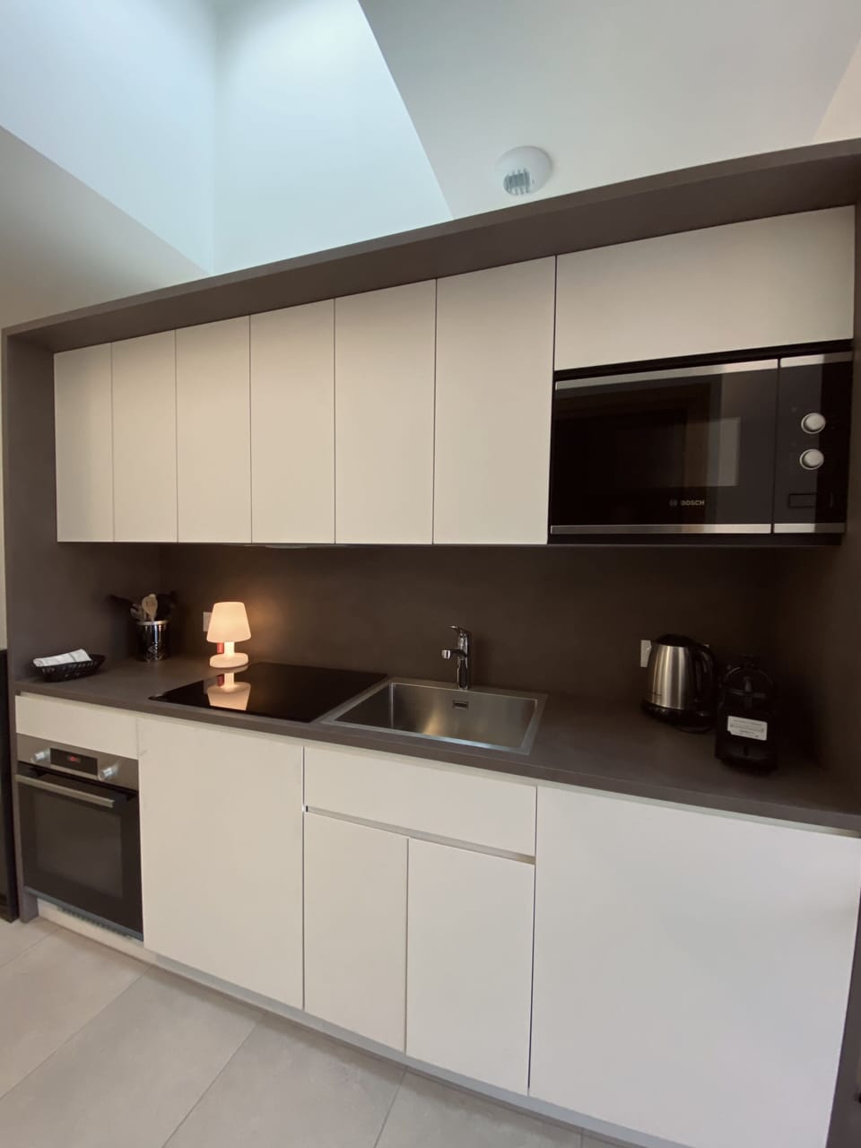 Panoramic Apartment | Living area | Flat-screen TV