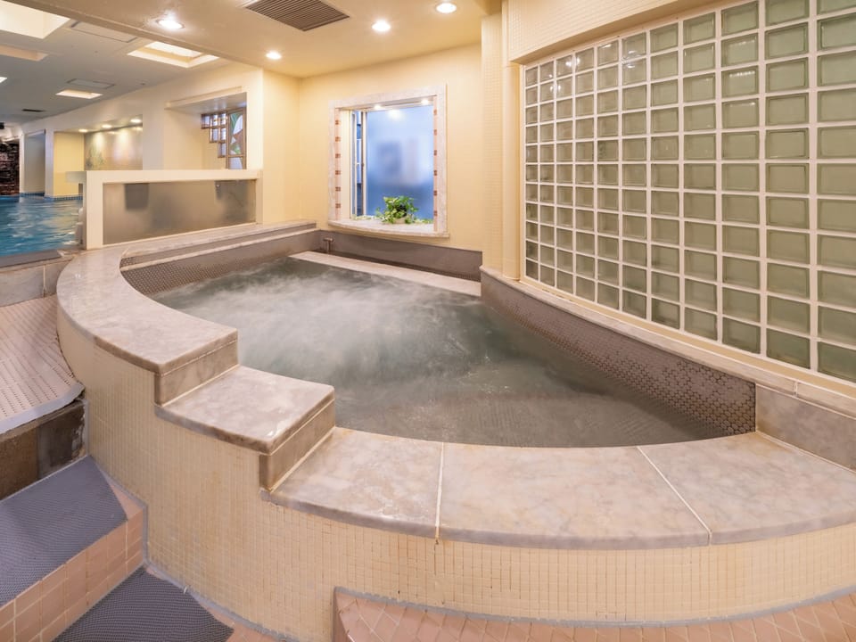 Capsule inn Osaka - Caters to Men Capsule hotel in Osaka
