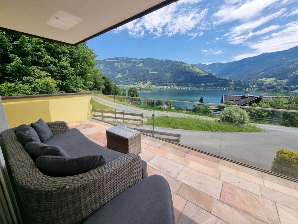Sundeck