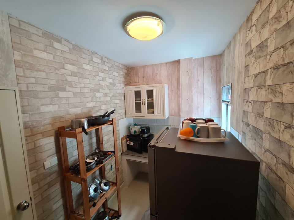 Family Villa, 3 Bedrooms, Private Pool (House no. 855/4) | Private kitchen | Fridge, microwave, stovetop, toaster