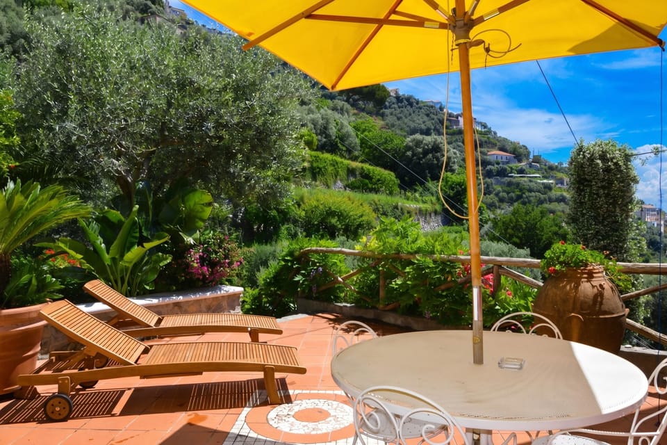 Standard House, 2 Bedrooms, 2 Bathrooms, Mountainside (Casa Lella) | Outdoor dining