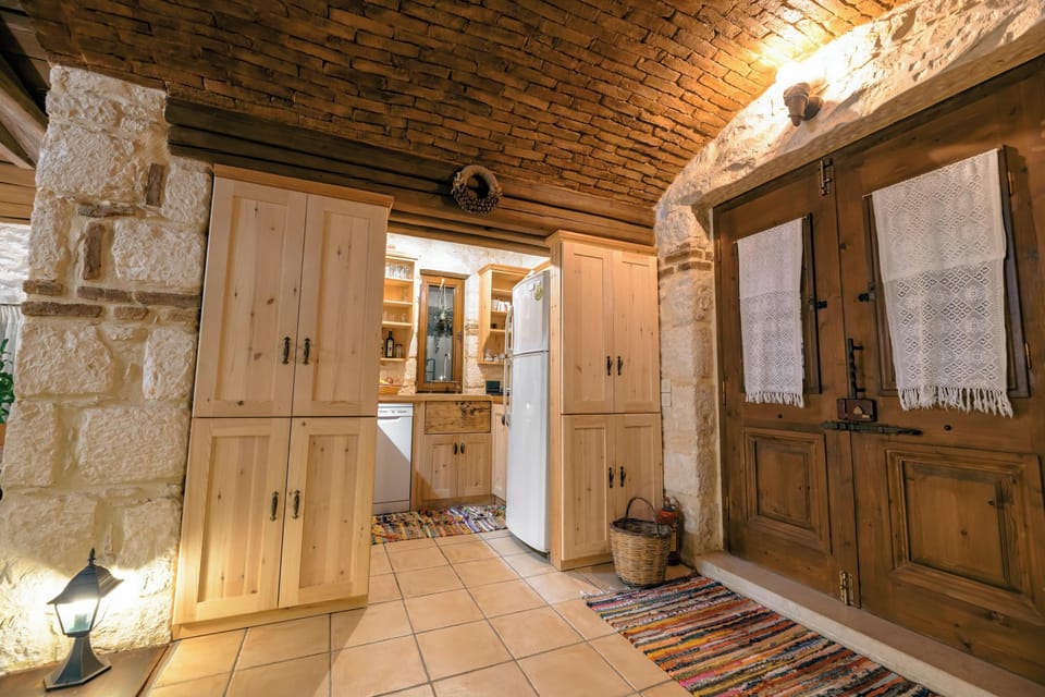 Villa, 4 Bedrooms | Private kitchen | Fridge, oven, stovetop, dishwasher