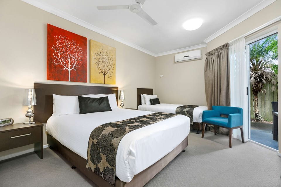 Superior Room, Multiple Beds, Non Smoking | 1 bedroom, premium bedding, pillowtop beds, minibar