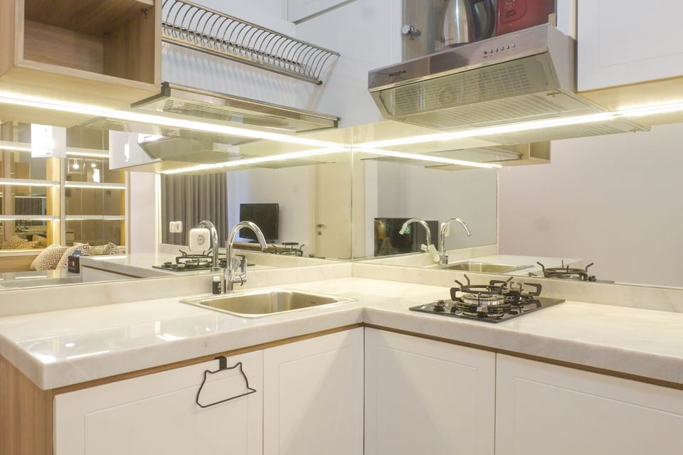 Fridge, stovetop, cookware/dishes/utensils