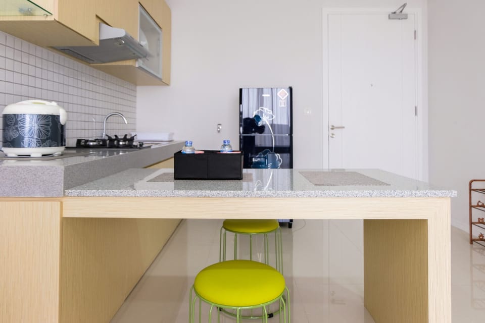 Fridge, stovetop, cookware/dishes/utensils