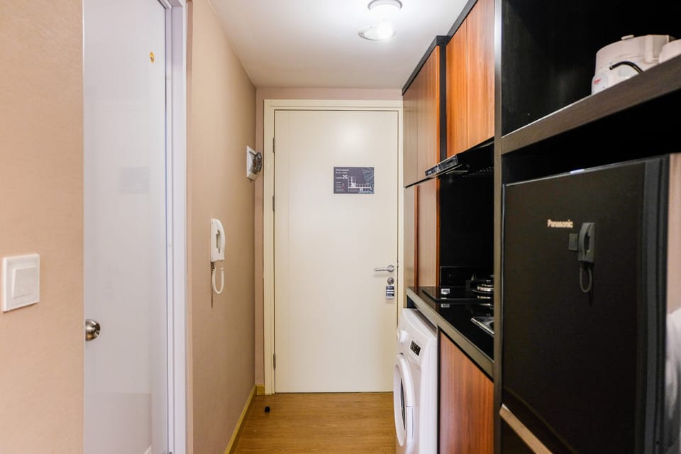 Fridge, stovetop, cookware/dishes/utensils