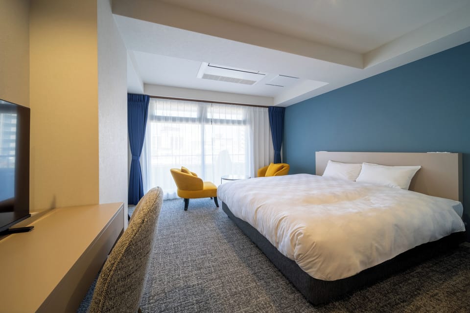 Deluxe Double Room, Non Smoking | Desk, WiFi (free), bed sheets
