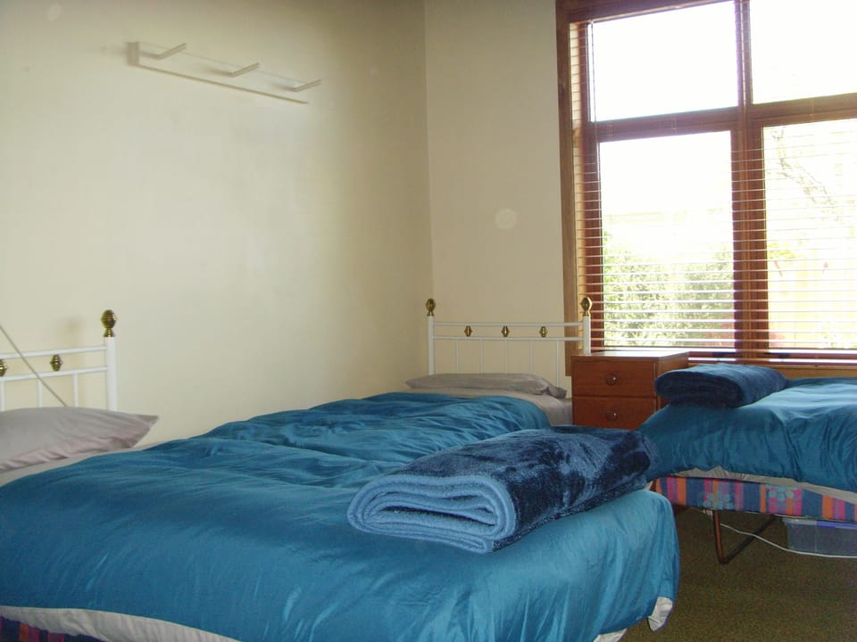 Down comforters, WiFi (free), bed sheets