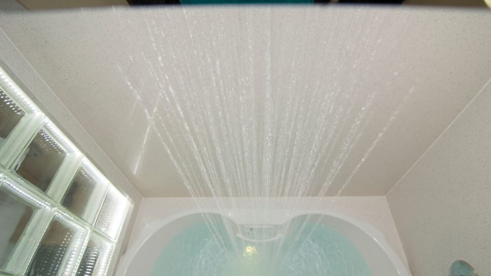 Romantic Room, 1 King Bed, Jetted Tub | Free WiFi