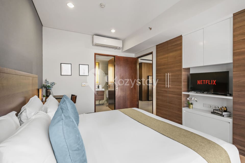 Apartment, 1 Bedroom, City View | 1 bedroom, premium bedding, individually furnished, iron/ironing board