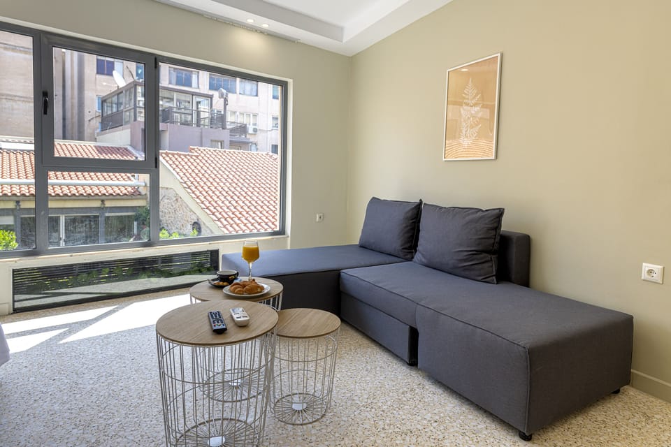 Signature Studio Suite | Egyptian cotton sheets, premium bedding, Select Comfort beds