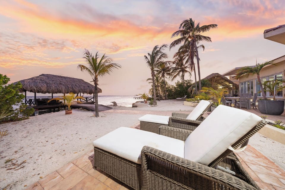 Villa (4 Bedrooms) | Property amenity