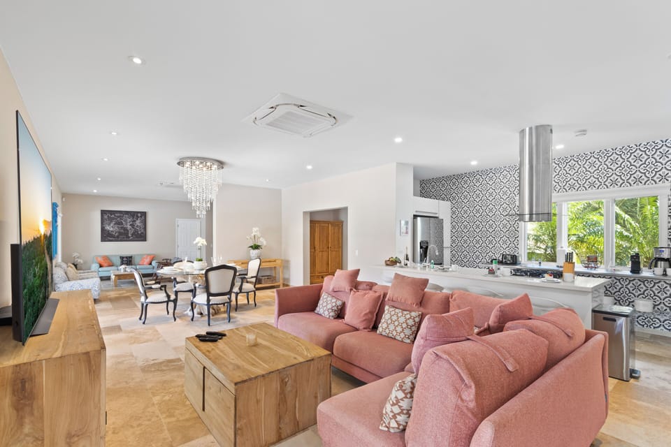 Villa (5 Bedrooms) | Property amenity