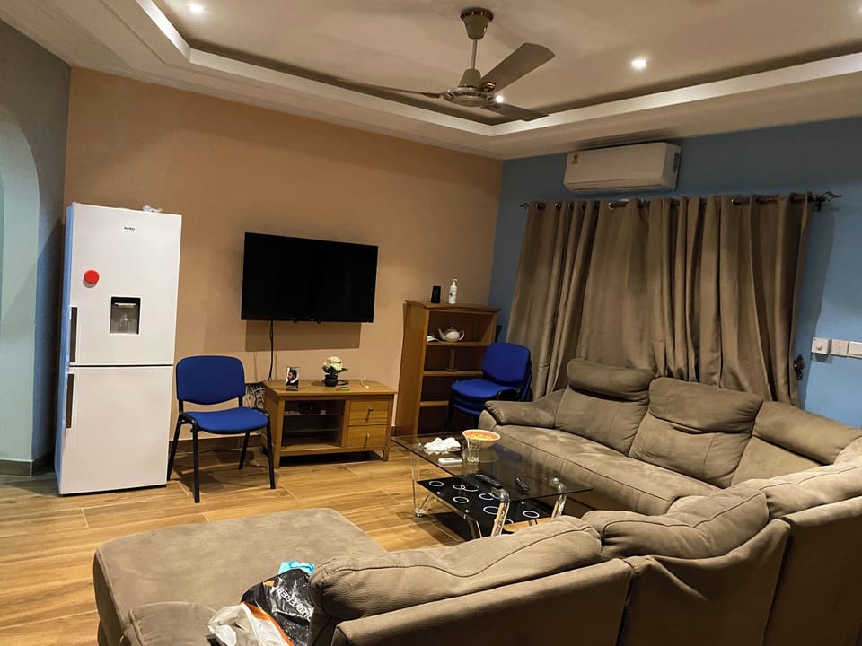 House | Living area | 30-inch TV with cable channels, fireplace