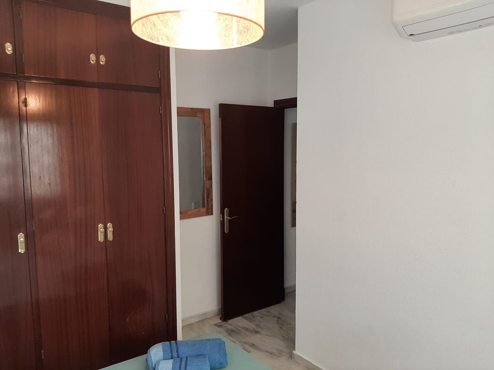 Apartment, 2 Bedrooms, Smoking, Patio | 3 bedrooms