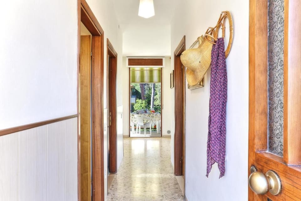 Apartment, 2 Bedrooms, Balcony, Garden View | Lounge