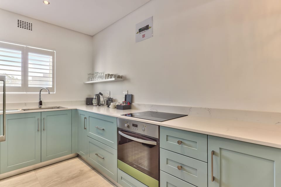 Studio, 1 Bedroom | Private kitchen