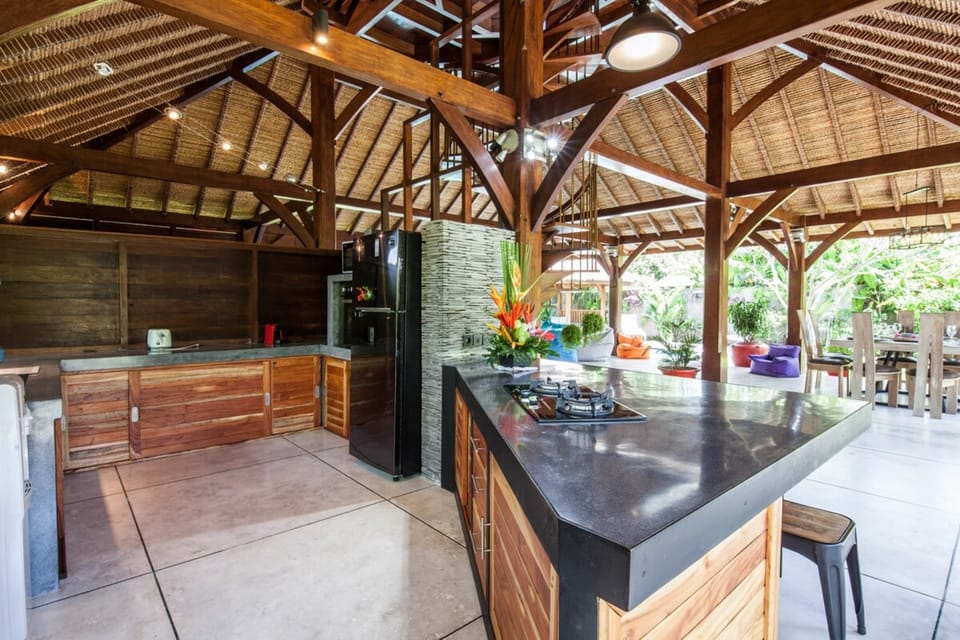 Basic Villa, Multiple Beds | Private kitchen | Coffee/tea maker, fridge, microwave, oven