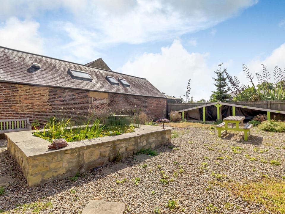 Cottage | Property grounds